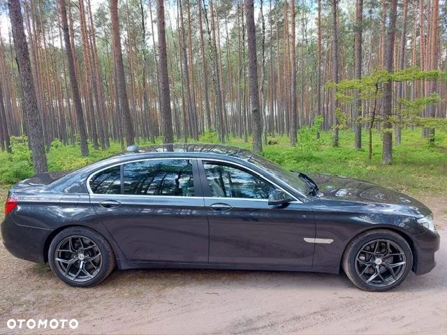 BMW Seria 7 750Ld xDrive - 5