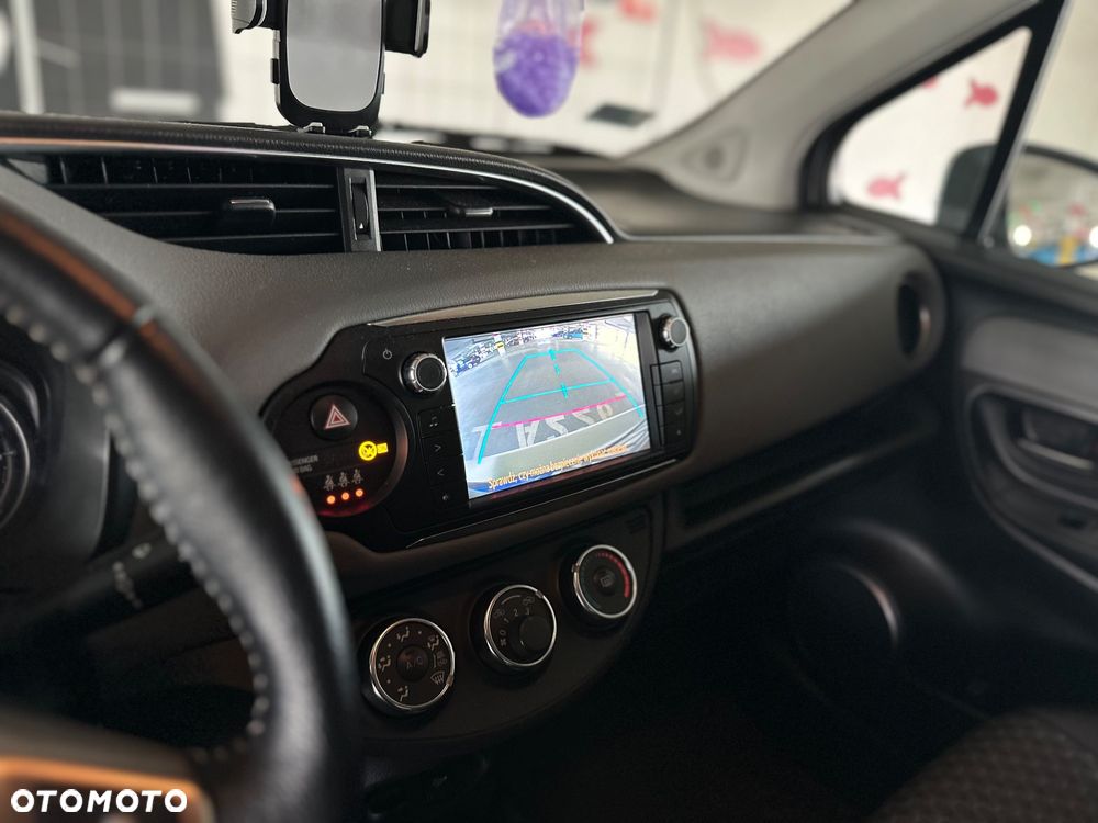Toyota Yaris - 2