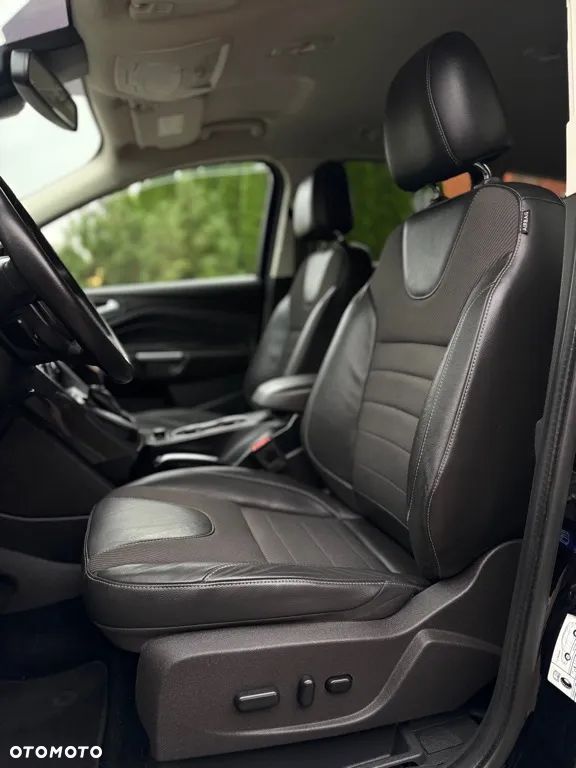 Ford Kuga 2.0 TDCi 4WD Titanium - 29