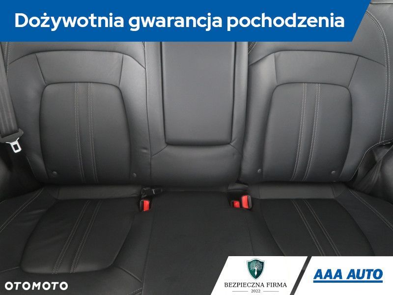 Kia Sportage - 12
