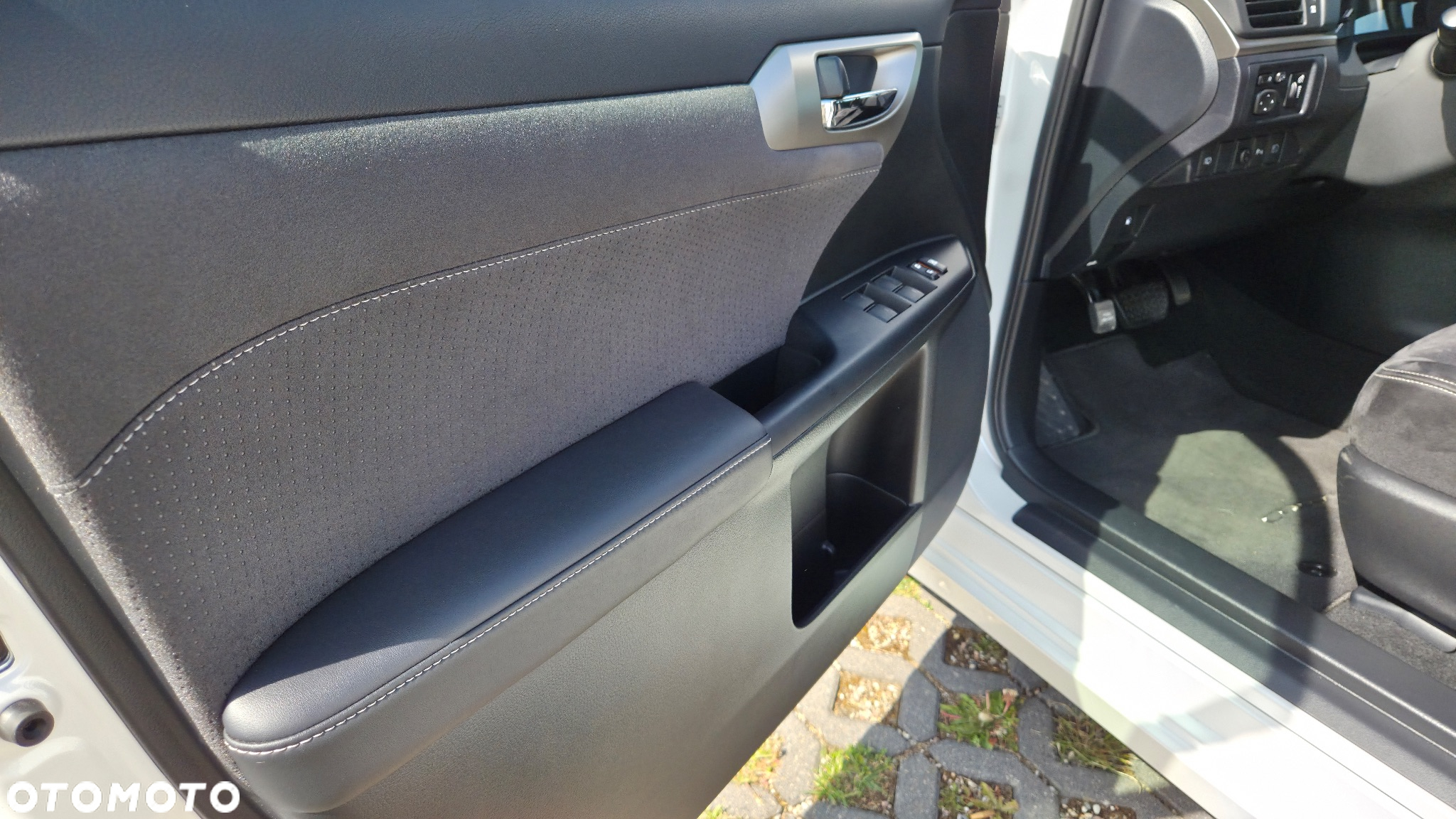 Lexus CT 200h Business Edition - 27