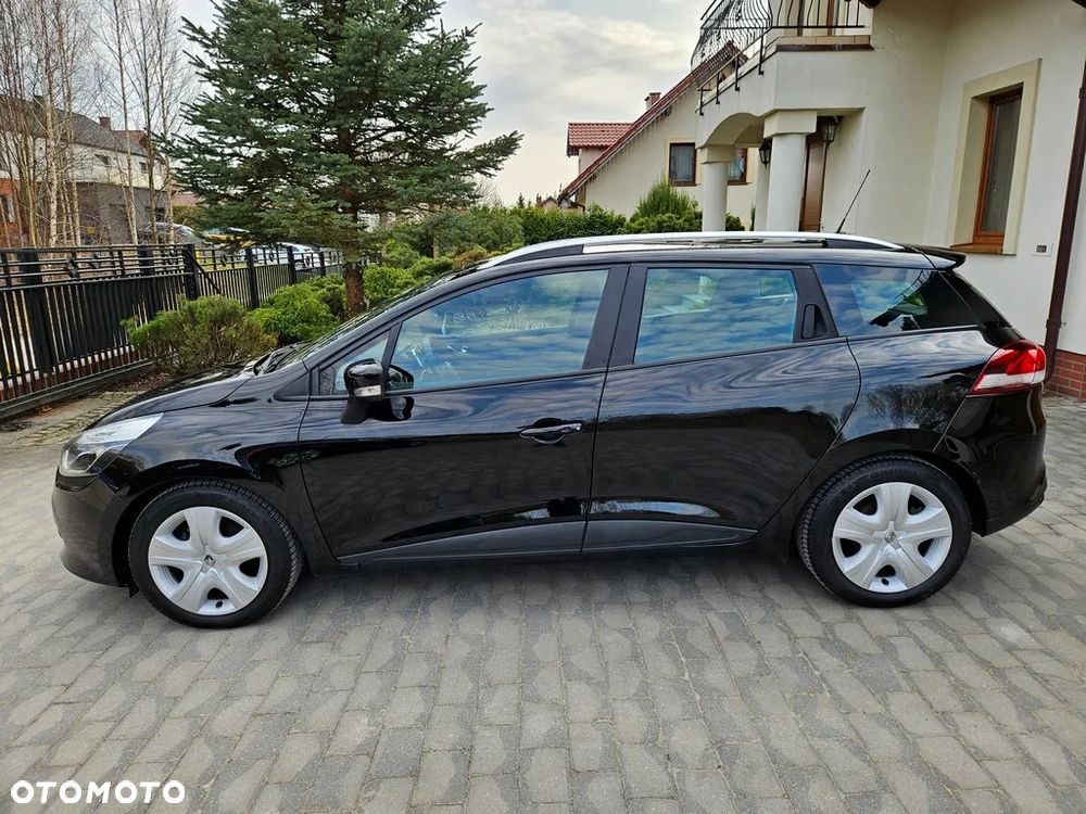 Renault Clio - 8