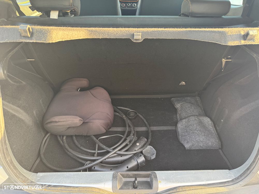 Dacia Spring Comfort Plus - 14