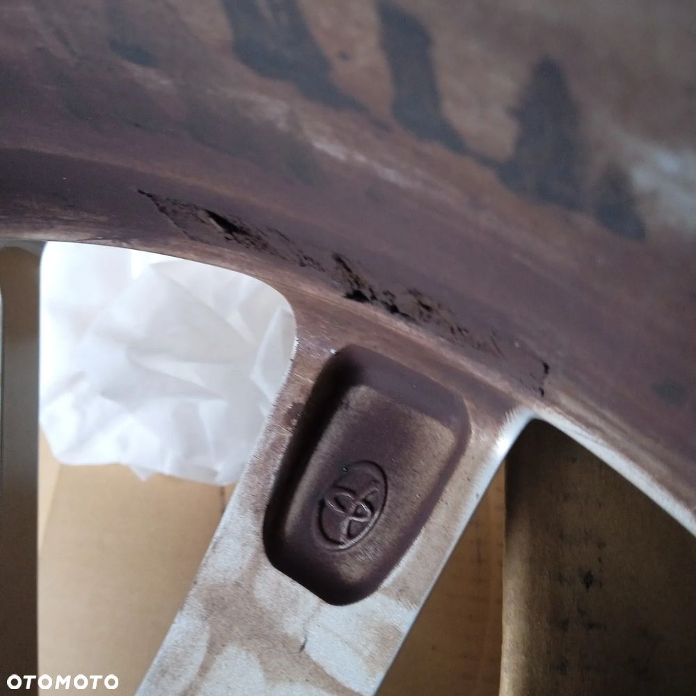 Felga aluminiowa Toyota Camry VIII 17x7.5 ET45 5x114,3 - 7