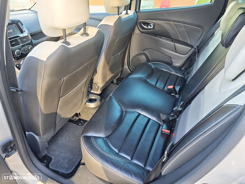 Renault Clio 1.5 dCi Initiale Paris - 7