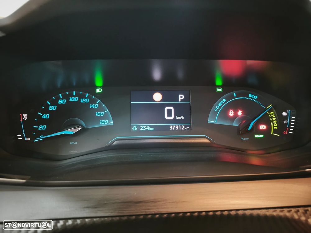 Peugeot e-2008 Active Pack - 19