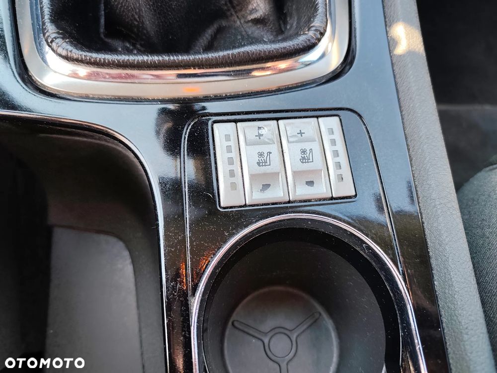 Ford Mondeo 2.0 TDCi Titanium X - 16