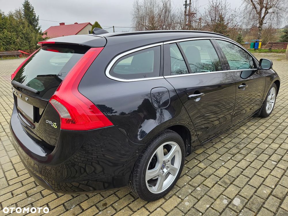 Volvo V60 D2 Kinetic - 8