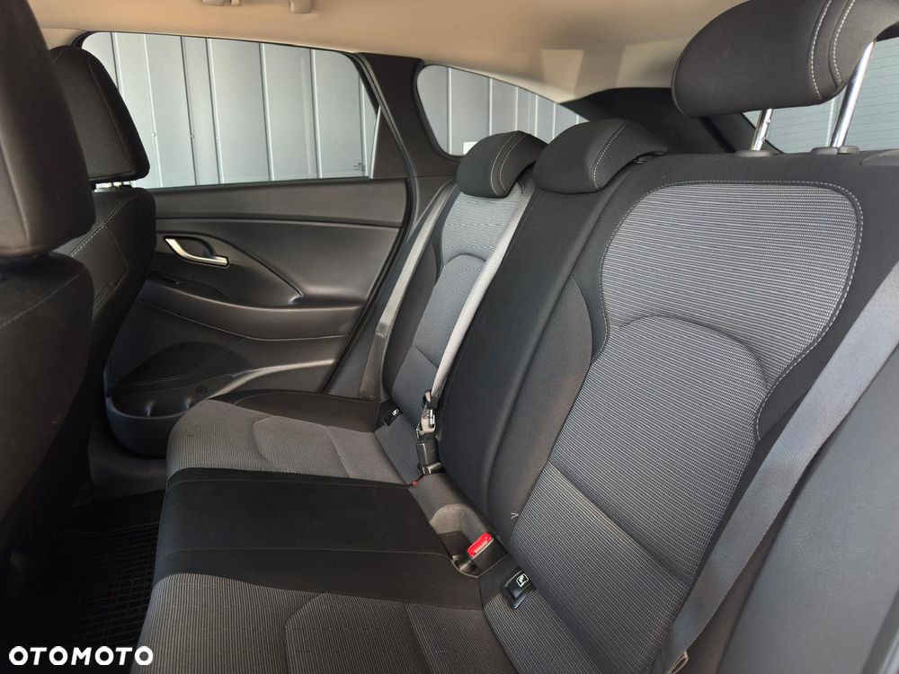 Hyundai i30 1.5 T-GDI 48V Modern - 24