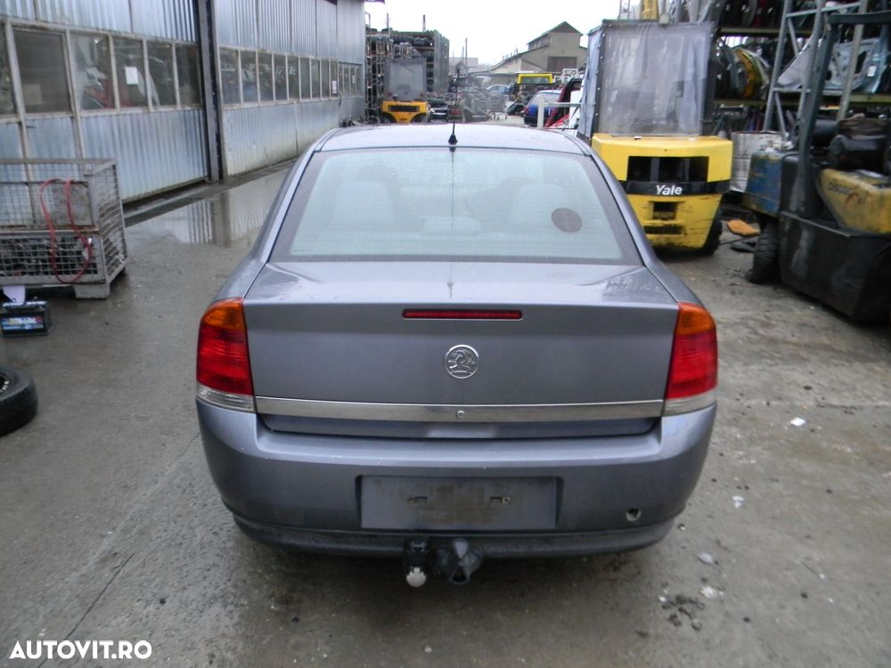Dezmembrari  Opel VECTRA C  2002  > 2009 2.2 DTI Motorina - 4