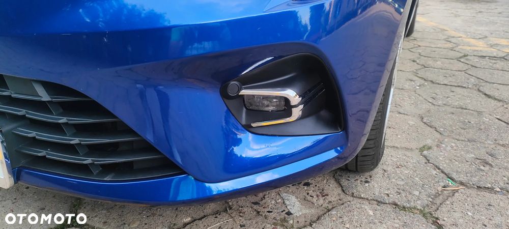 Renault Clio BLUE dCi 100 INTENS - 23