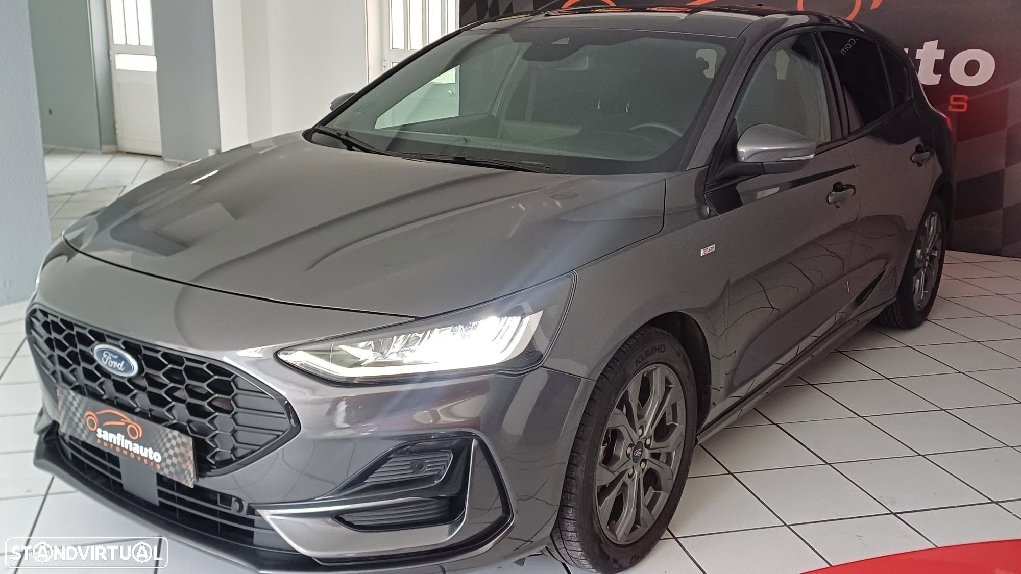 Ford Focus 1.0 EcoBoost MHEV Connected Design - 3