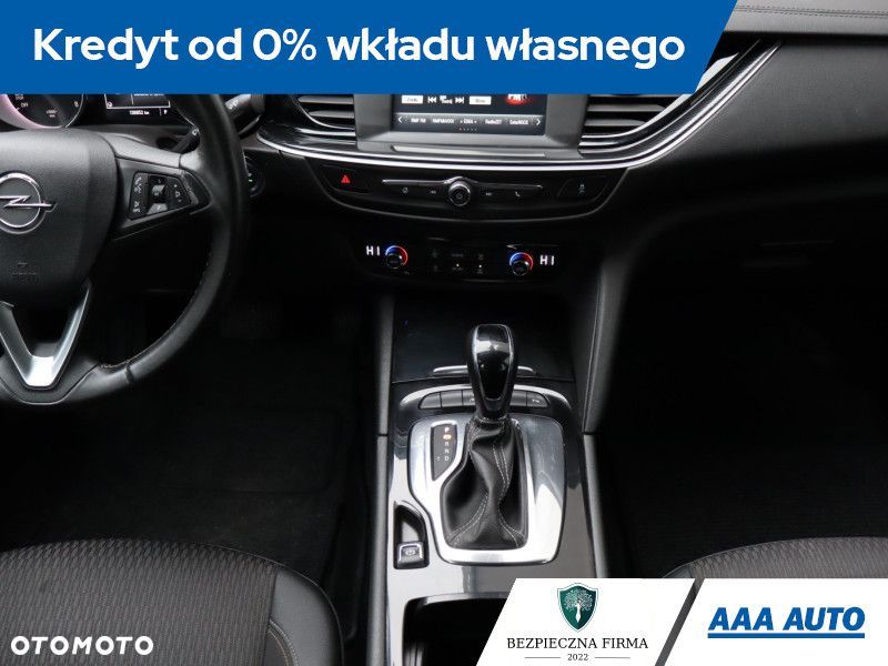 Opel Insignia - 14