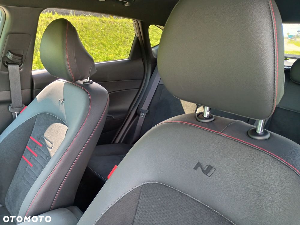 Hyundai Kona 1.6 GDI Hybrid N-Line DCT - 12