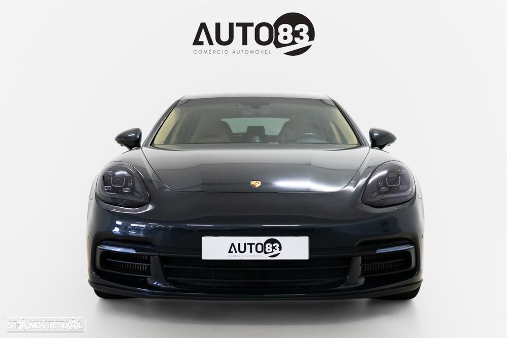 Porsche Panamera Sport Turismo 4 E-Hybrid — photo 2