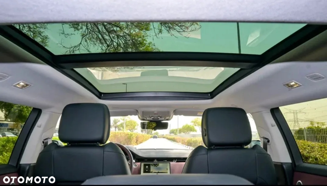 Land Rover Range Rover Evoque P250 Dynamic HSE - 23