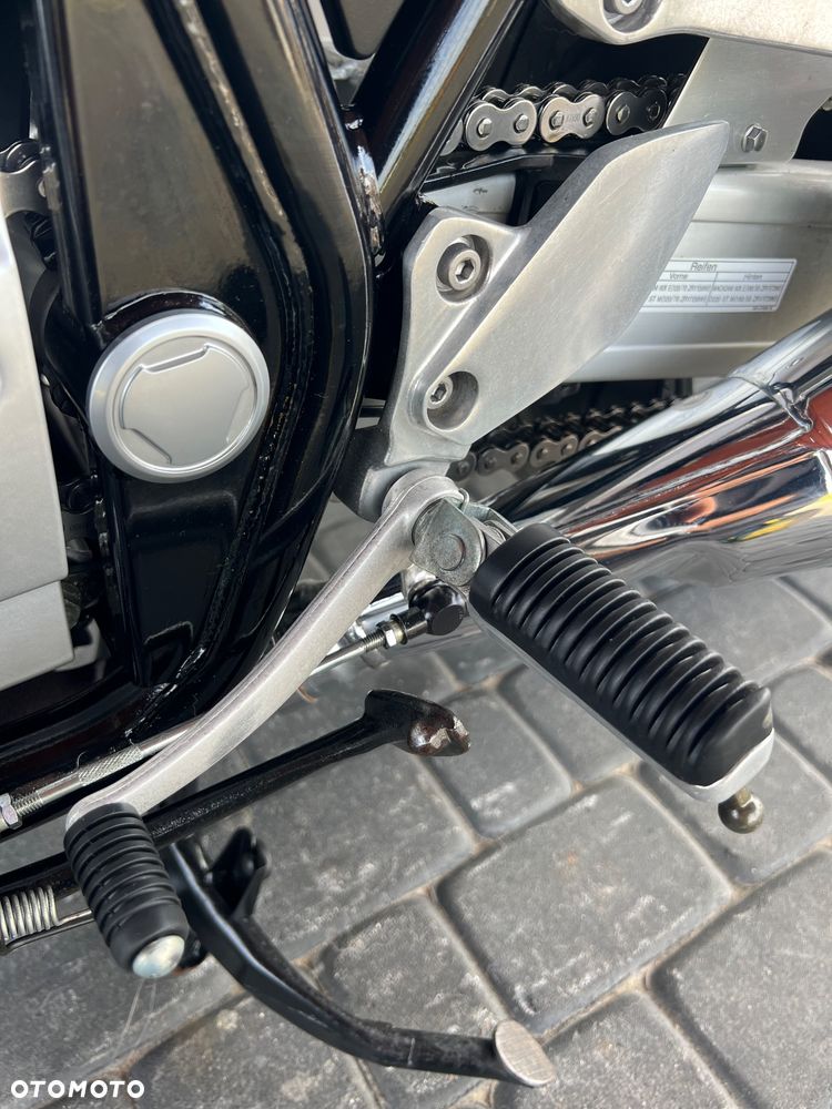 Yamaha XJR - 20