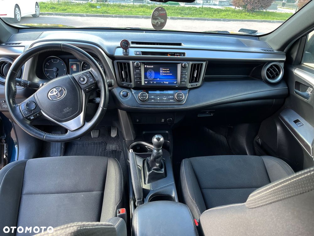 Toyota RAV4 2.0 D-4D Active 4x2 - 9