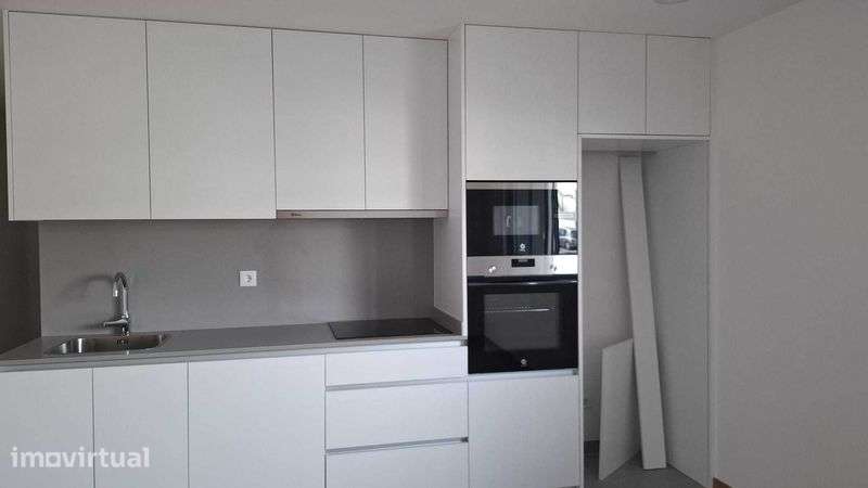 Novo Apartamento T2 Alugo Nine - Grande imagem: 5/6