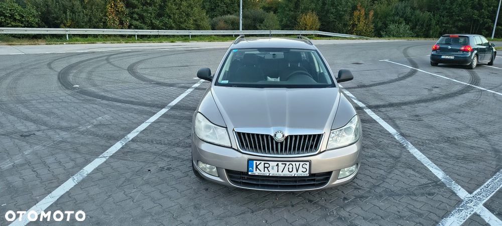 Skoda Octavia - 2