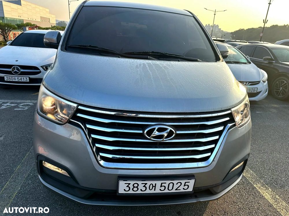 Hyundai H-1 Starex - 5