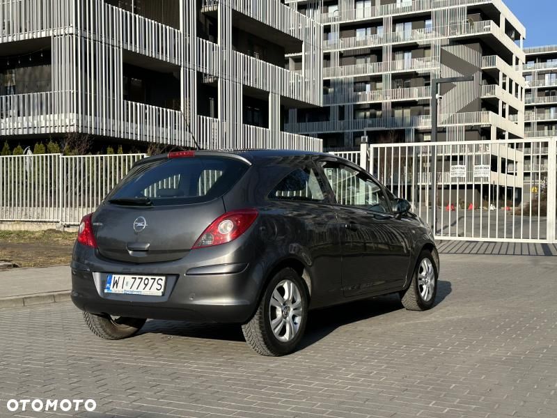Opel Corsa 1.2 16V Enjoy - 3