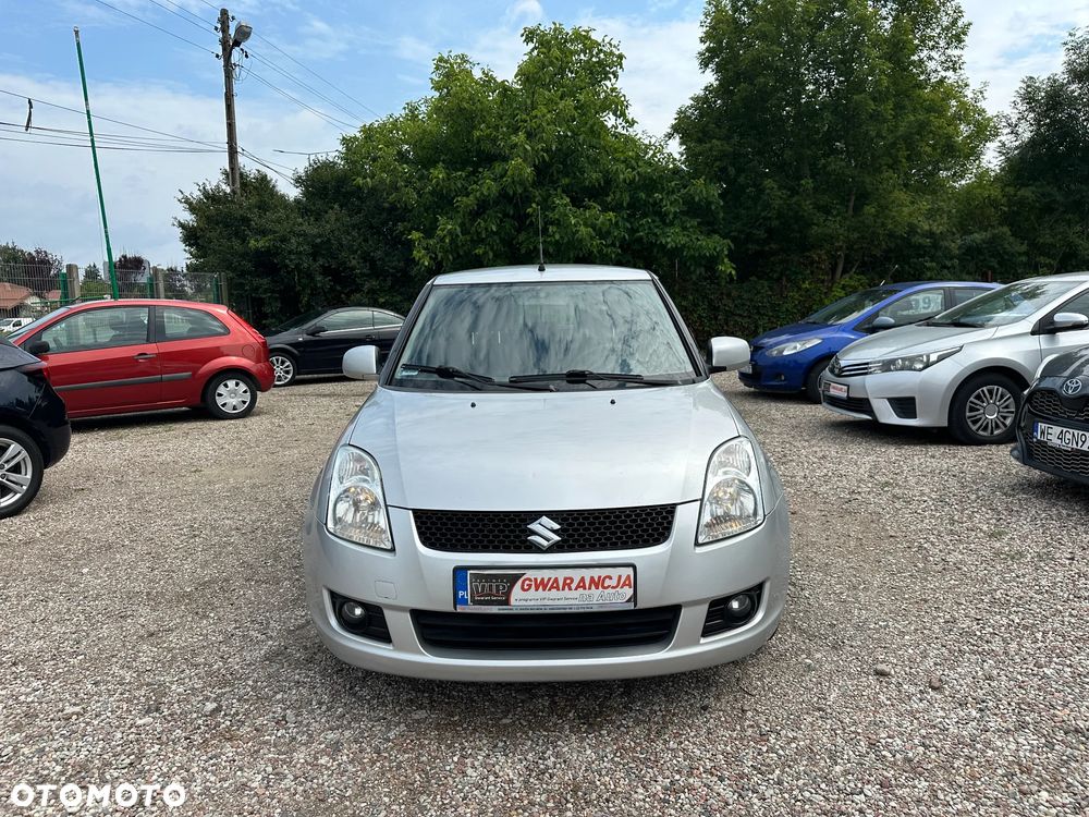 Suzuki Swift - 4