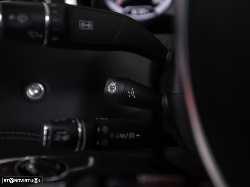 Mercedes-Benz S 63 AMG Speedshift 7G-MCT - 27