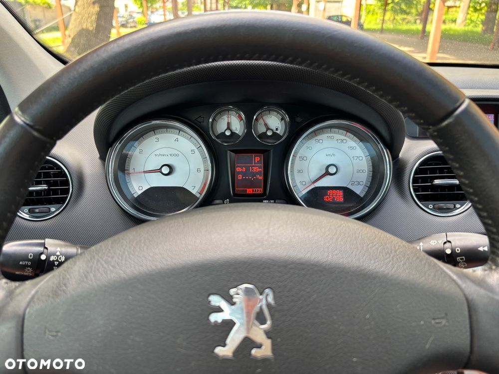 Peugeot 308 - 30