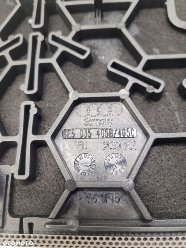 MASKOWNICA PÓLKI TYŁ AUDI A4 B6 B7 8E5035405B - 4