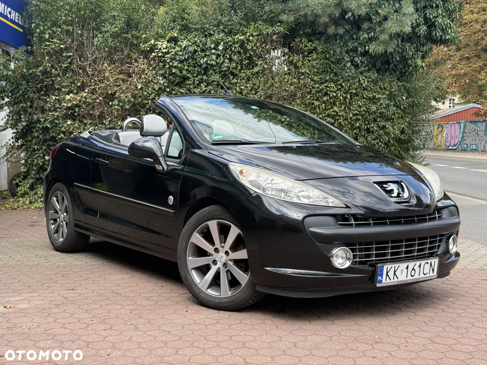 Peugeot 207 CC - 1