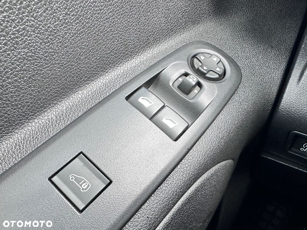 Opel Combo - 17