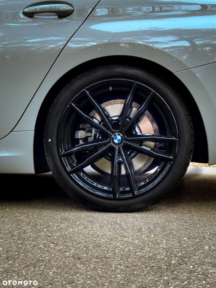 BMW Seria 3 330i xDrive M Sport - 5