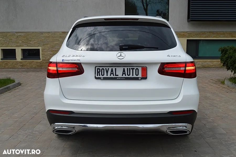 Mercedes-Benz GLC 220 d 4MATIC 9G-TRONIC - 29