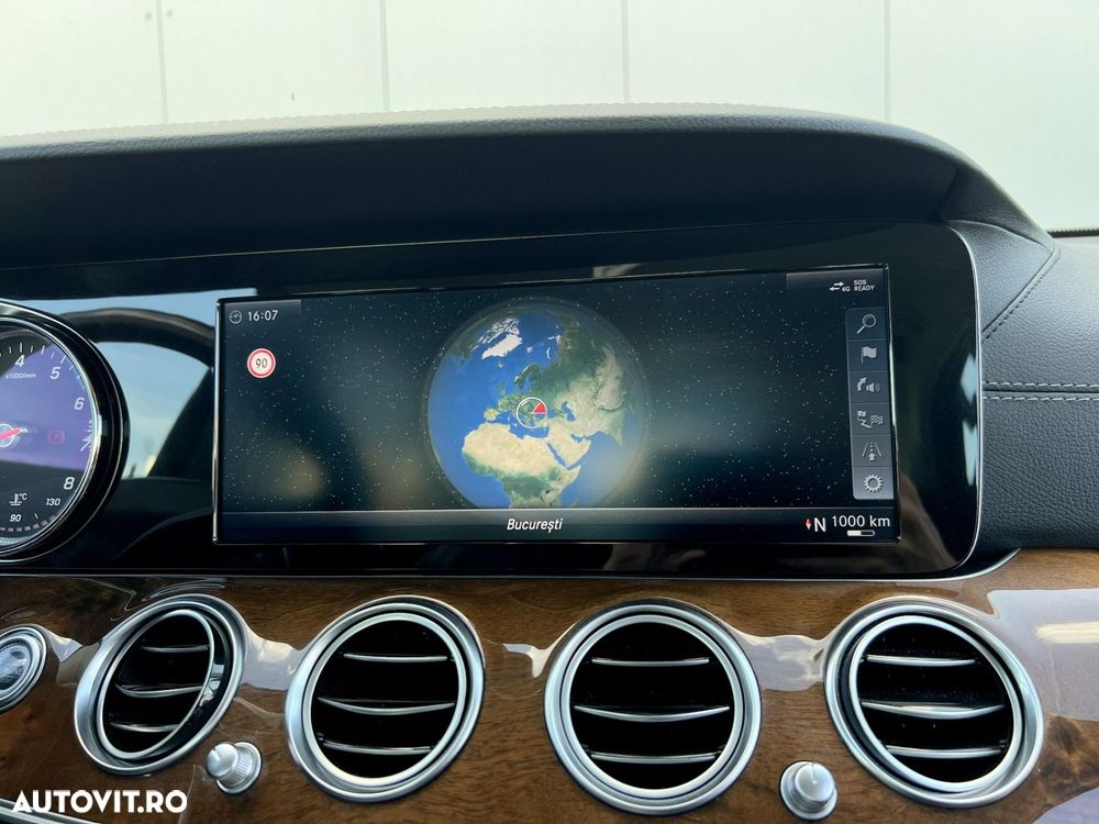 Mercedes-Benz E 300 9G-TRONIC Exclusive - 11