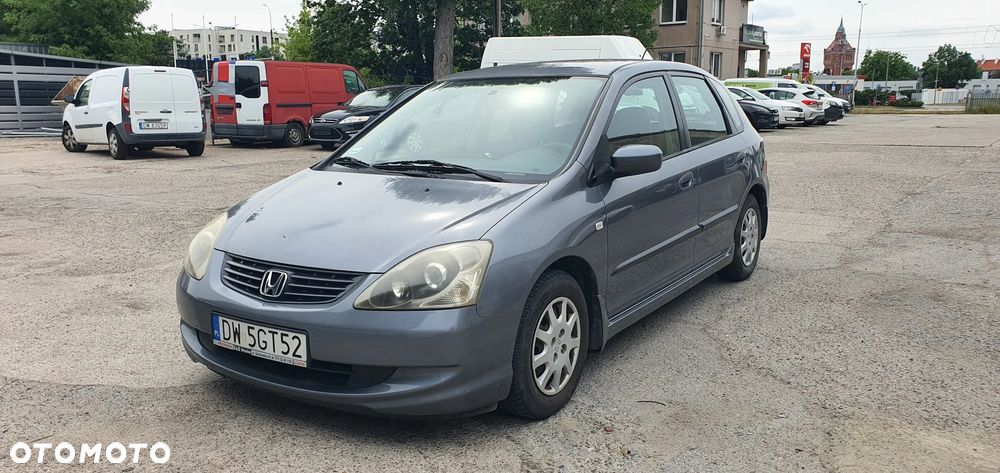 Honda Civic 1.4i S - 4