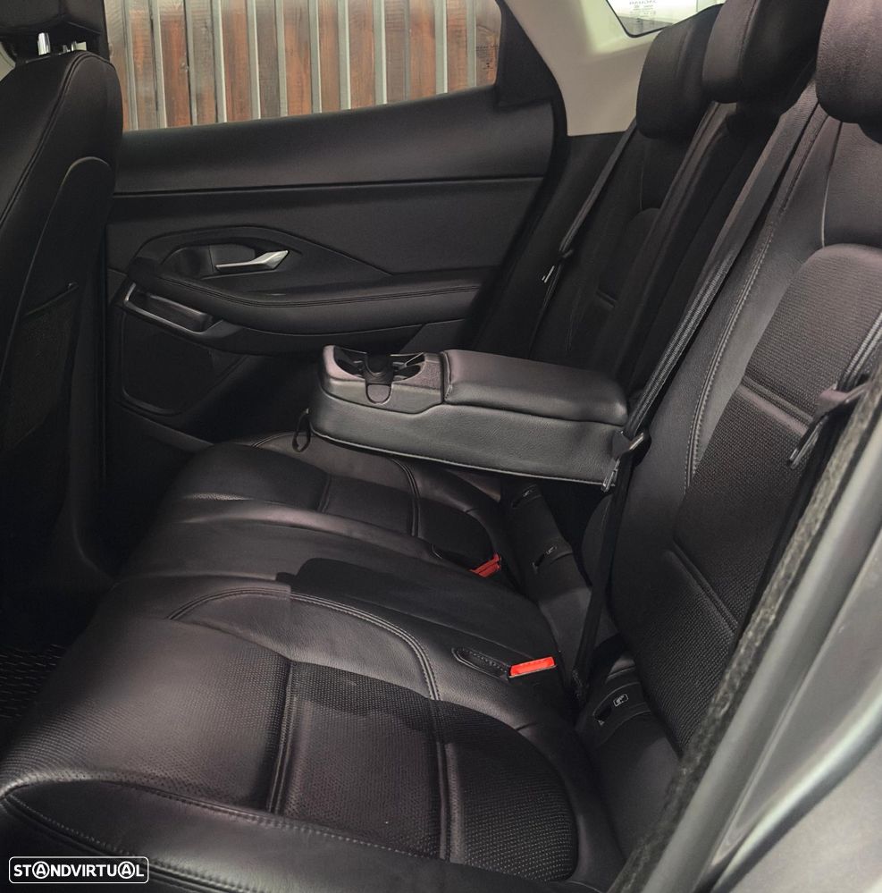 Jaguar E-Pace 2.0 i4D R-Dynamic S - 8