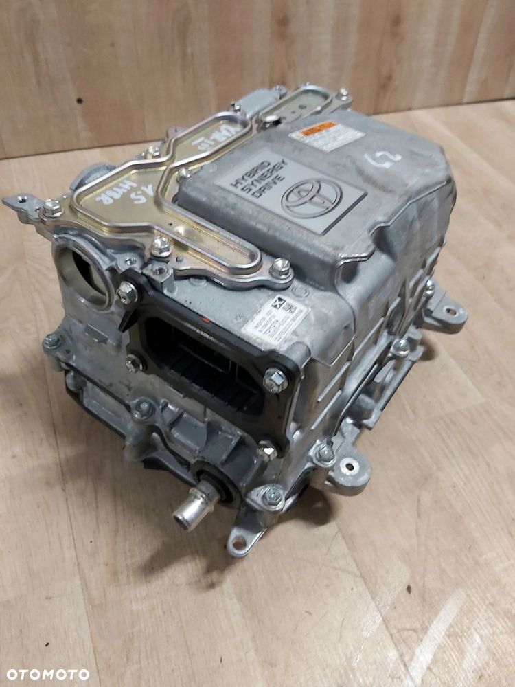 Toyota Yaris III INWERTER FALOWNIK 6tyś - 4