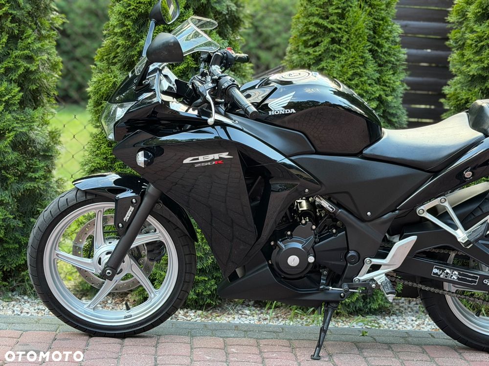 Honda CBR - 18