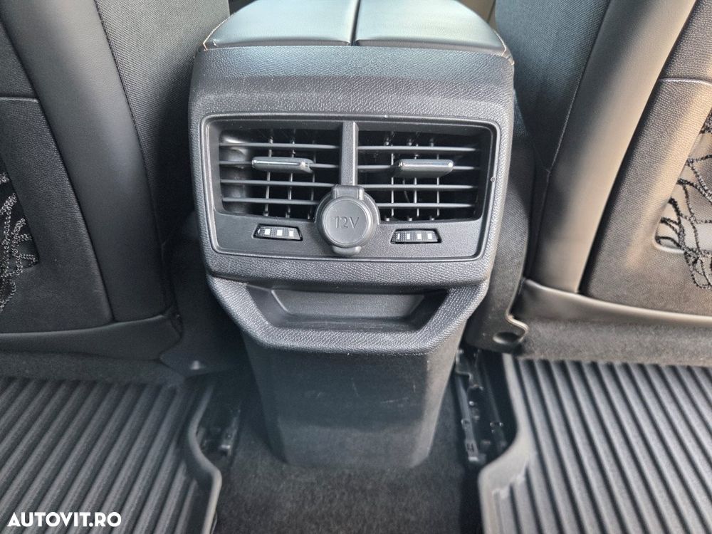 Peugeot 5008 BlueHDI 180 EAT8 GT - 23
