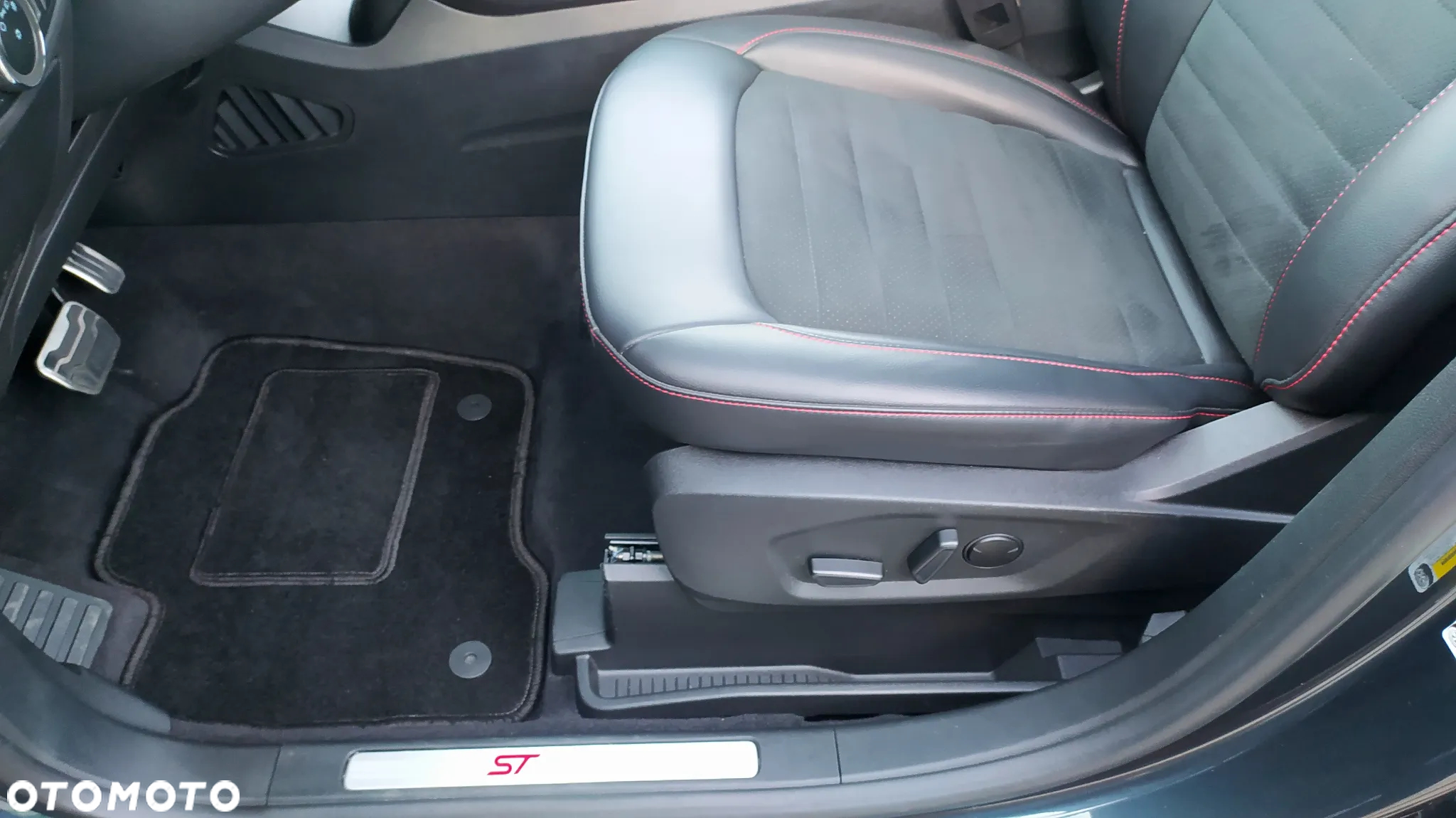 Ford Edge - 24
