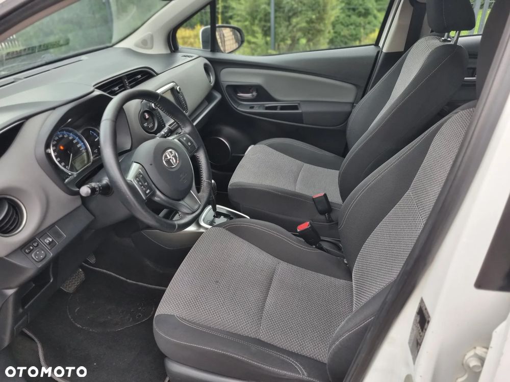 Toyota Yaris 1.5 VVT-i Comfort - 21