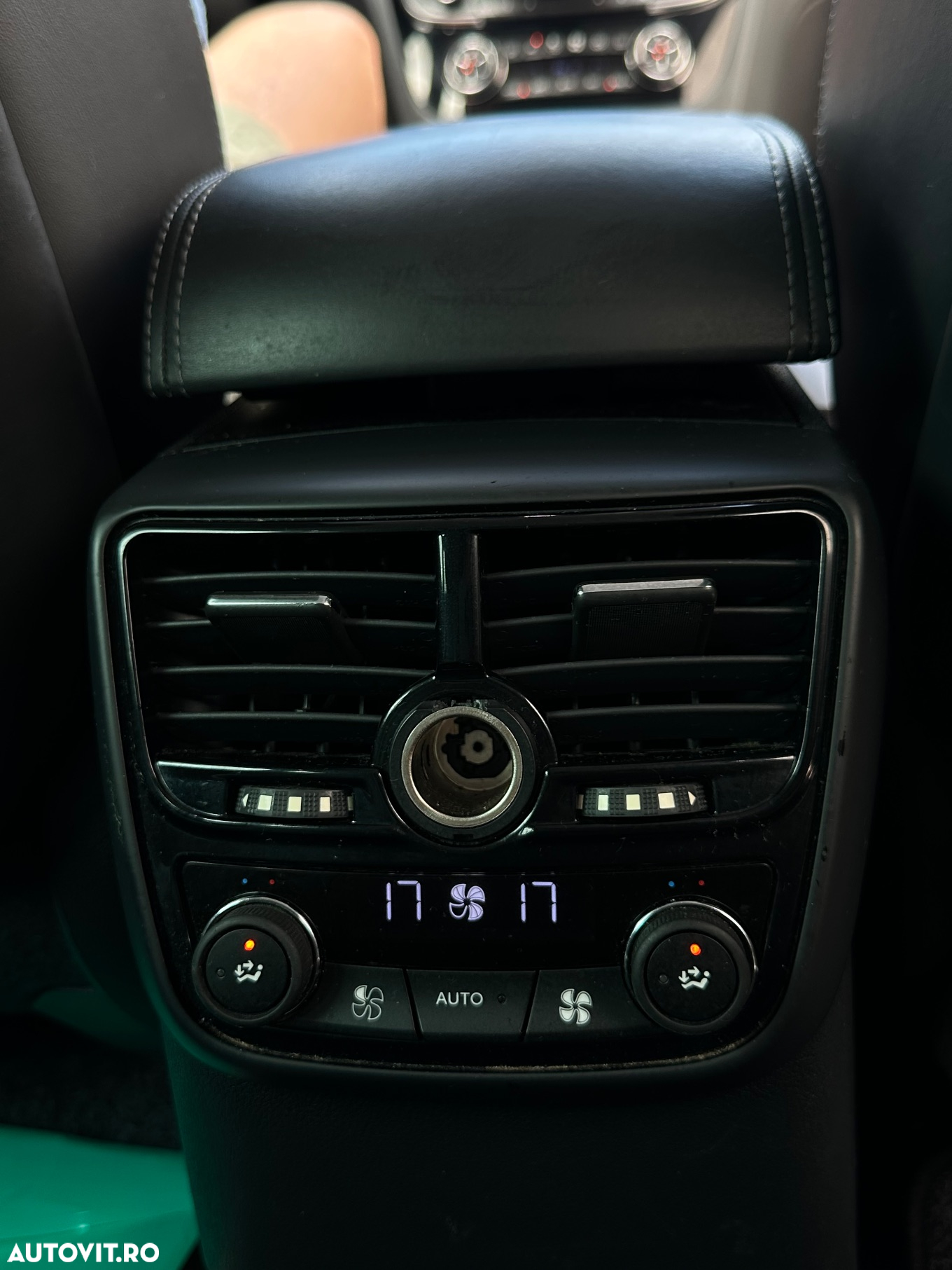 Peugeot 508 RXH 2.0 HDi FAP BMP Hybrid4 - 21