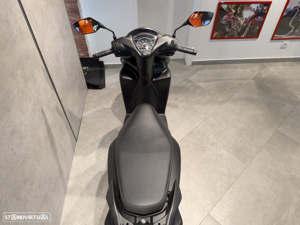 Honda Vision - 3