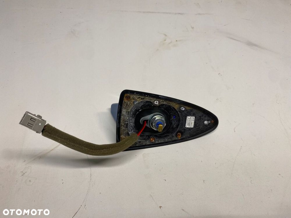 HYUNDAI TUCSON II ANTENA RADIA PŁETWA 96210-D7400 R3U 15-21 - 2
