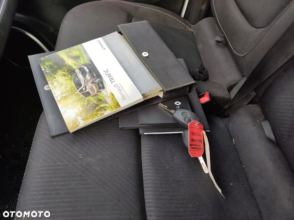 Renault Trafic - 13