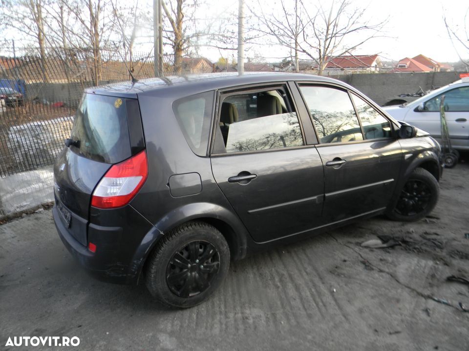 Dezmembrari  Renault GRAND SCENIC 2  2004  > 0000 1.5 dCi (JM02, JM13 - 6