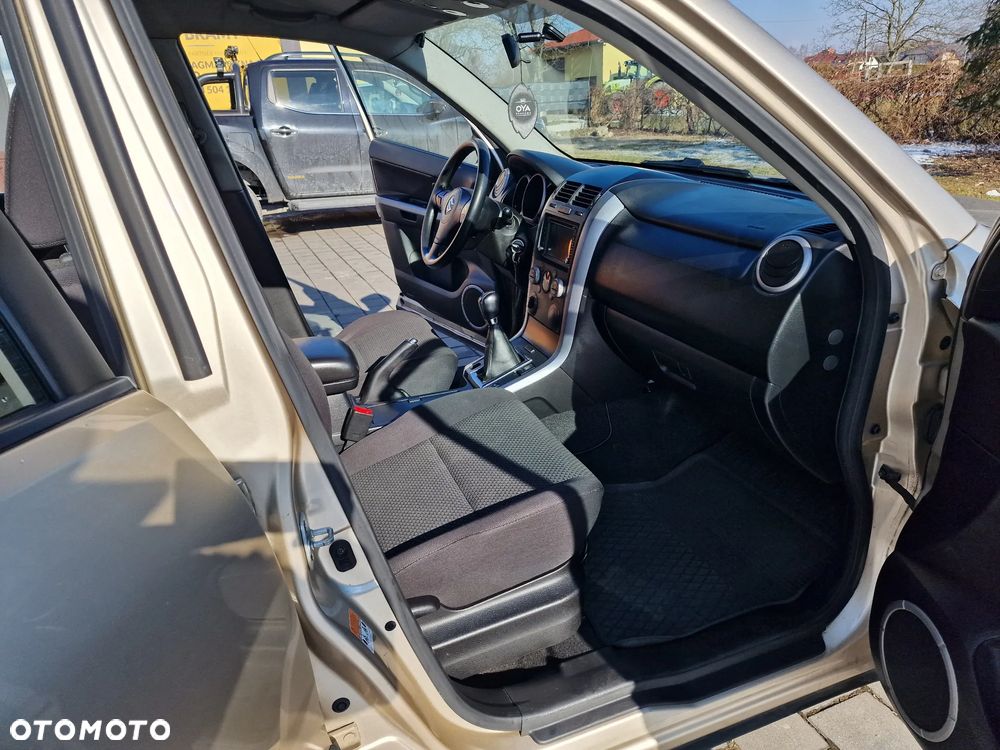 Suzuki Grand Vitara - 8