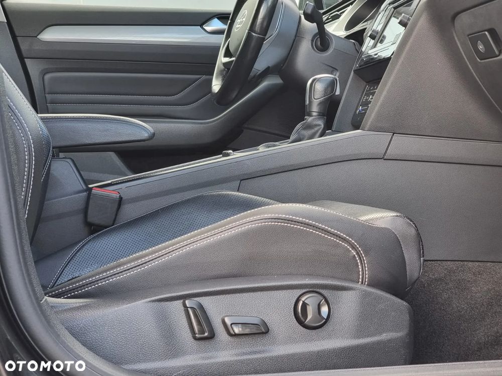 Volkswagen Passat 2.0 TSI Business DSG - 14
