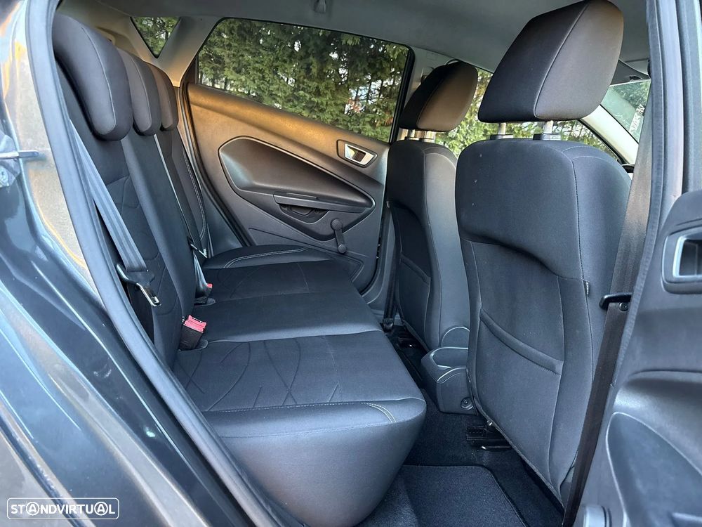 Ford Fiesta 1.0 Ti-VCT Titanium - 23